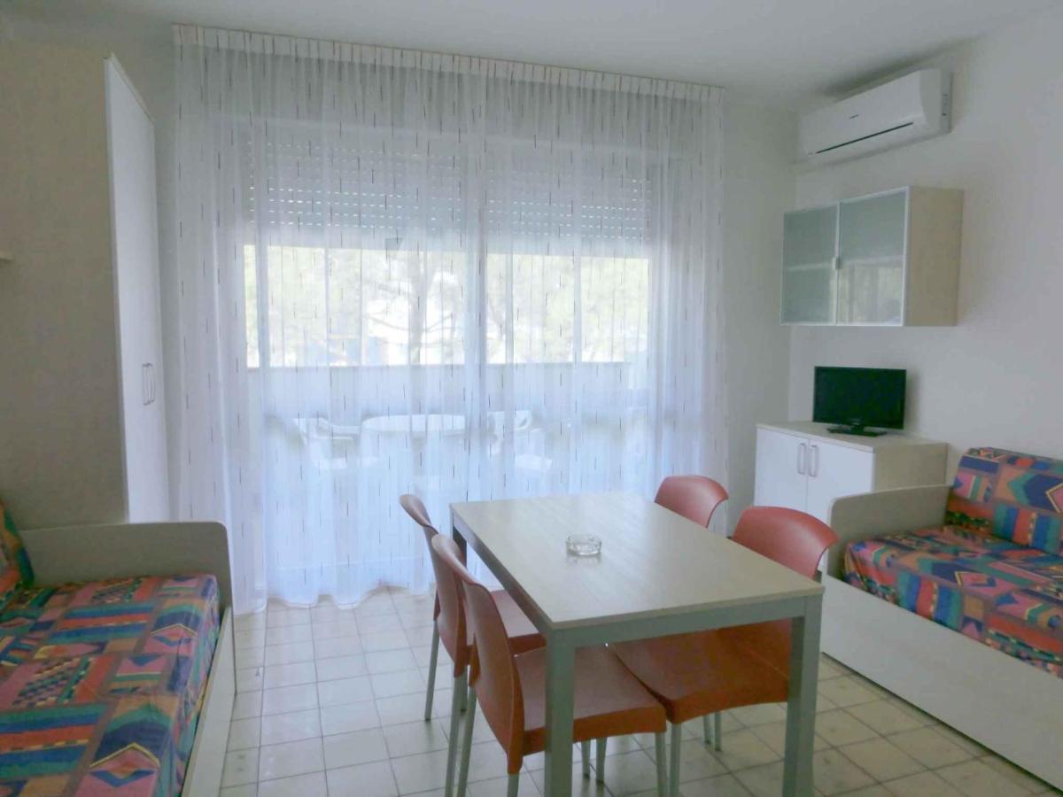 Apartment In Bibione I Buitenkant foto